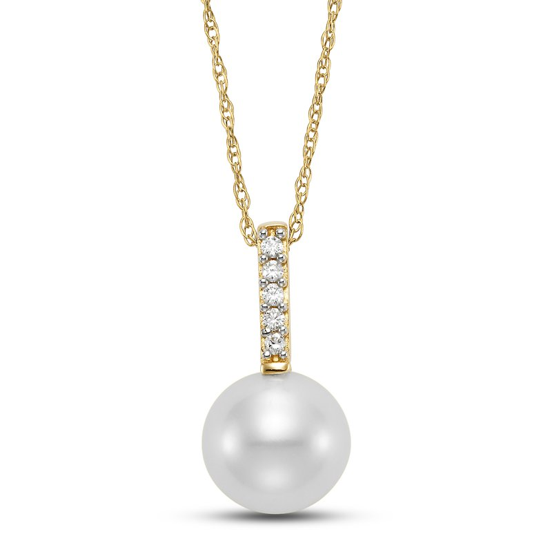 White Freshwater Pearl with Diamond Drop Bail Pendant Necklace in Yellow Gold