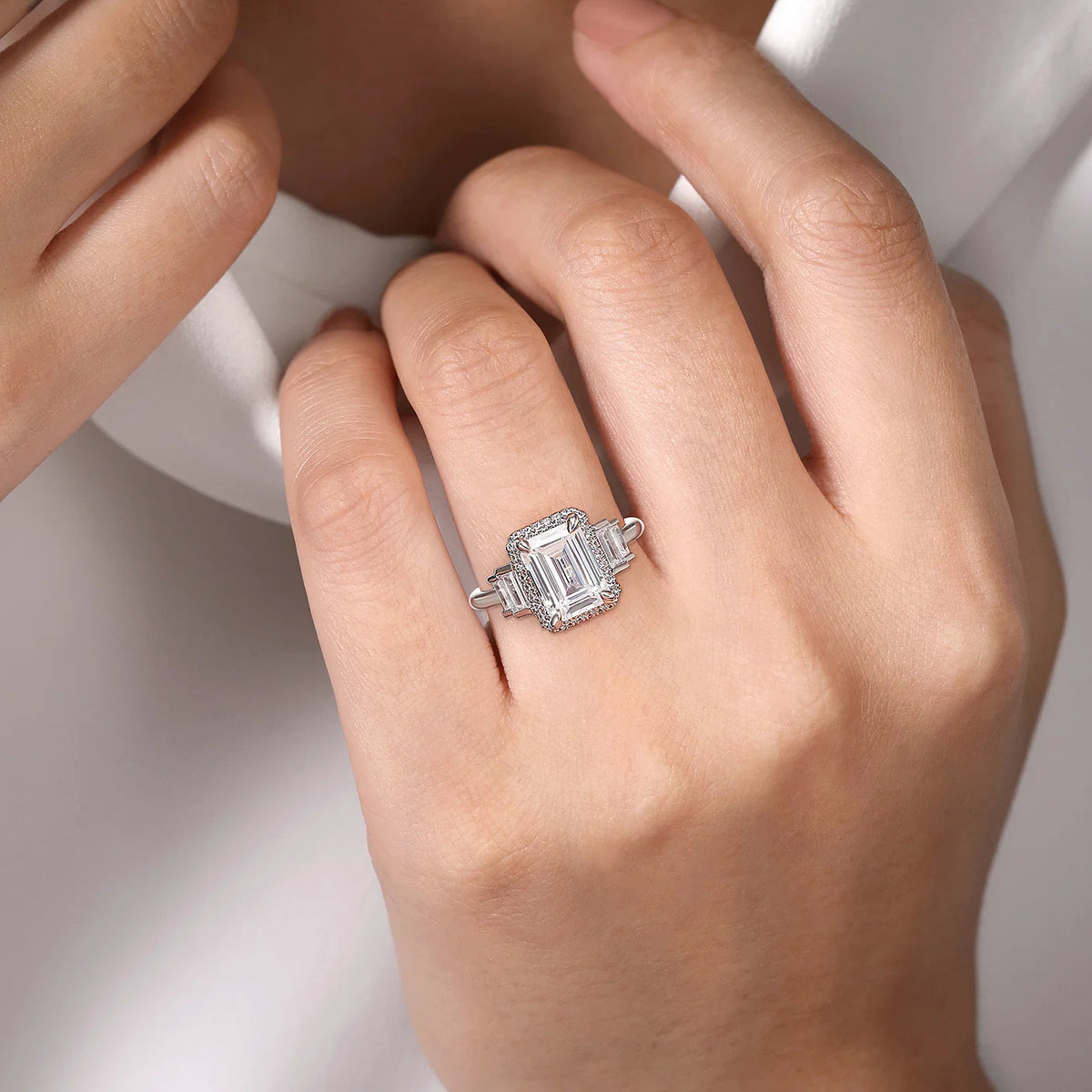 Anita Emerald Cut 5-Stone Diamond Engagement Ring Setting with Halo